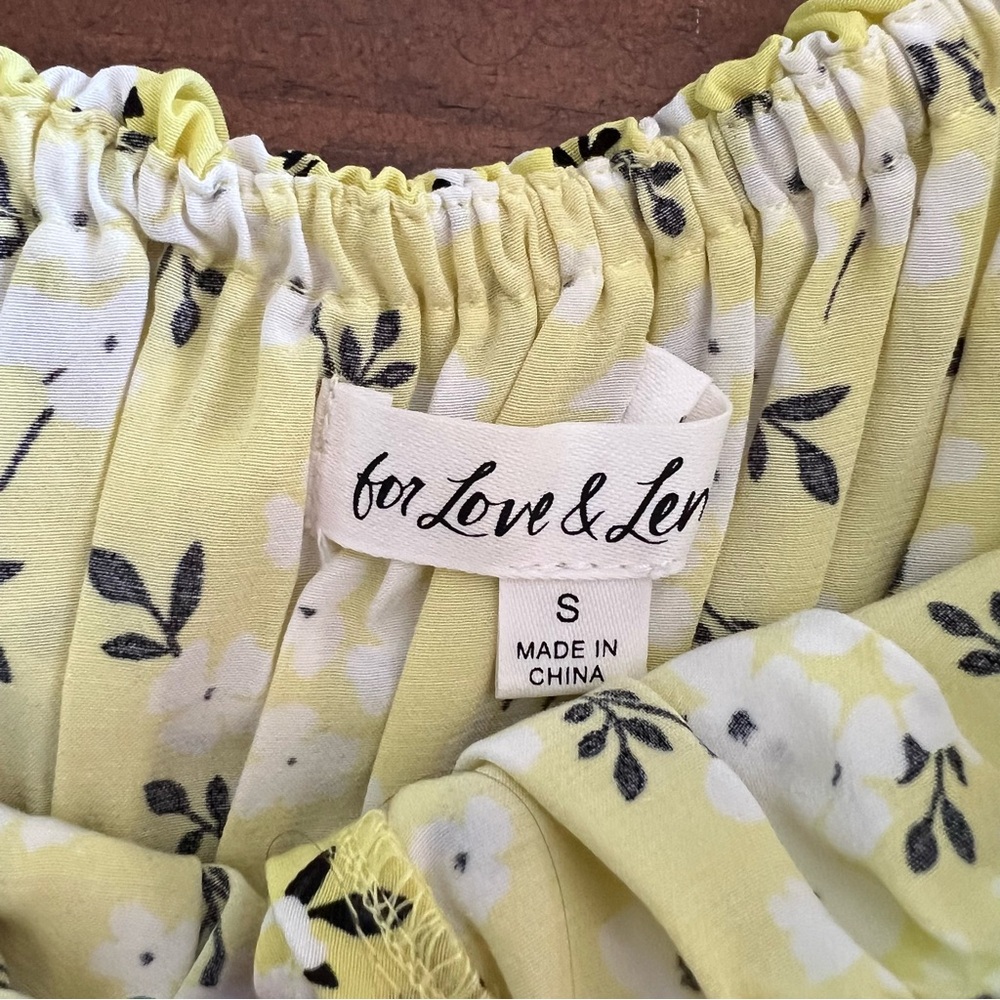For love and lemons yellow floral top small - Picture 3 of 4